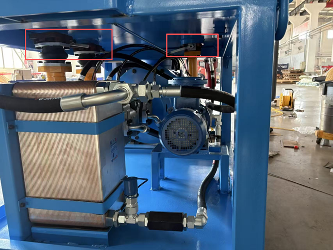 Field photo of SAE butterfly valve and compensator on TBM hydraulic system
